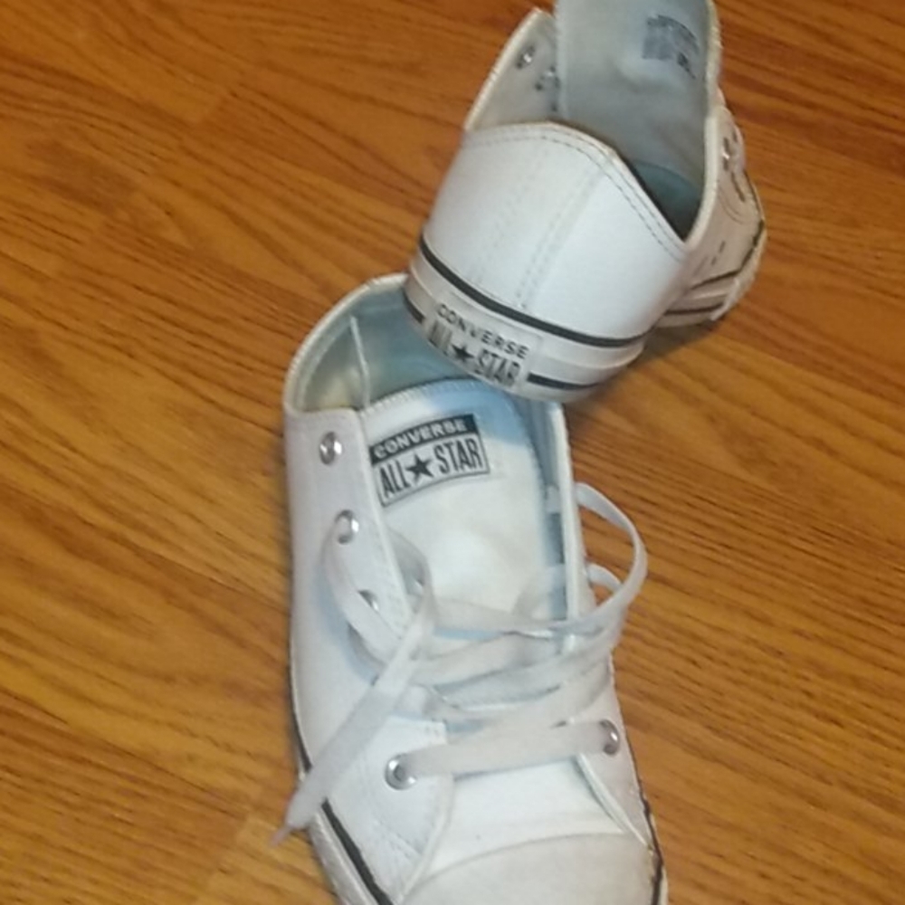 converse shoes